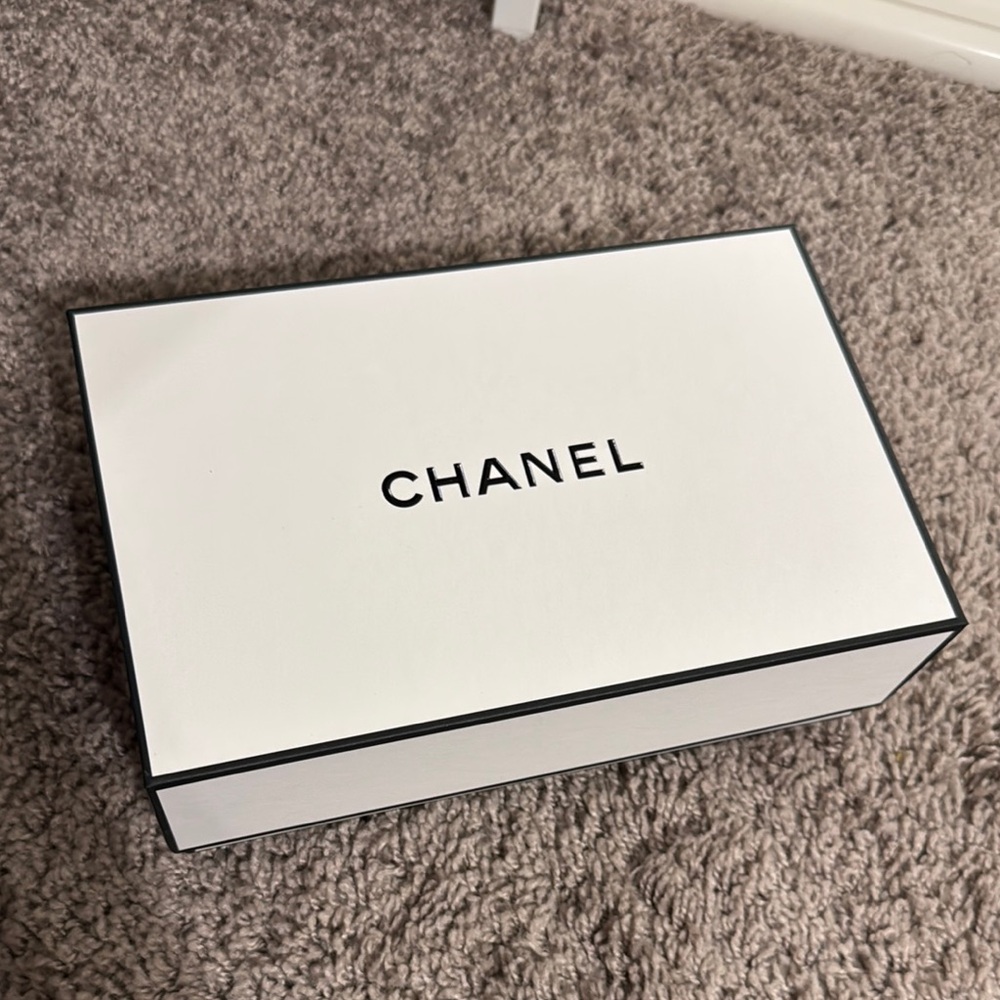CHANEL Classic White Box with Black Trim